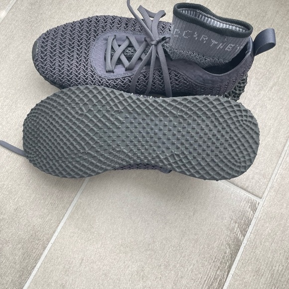 Like new! Adidas Stella McCartney x Wmns AlphaEdge 4D 'Night Steel Black' - Picture 6 of 10
